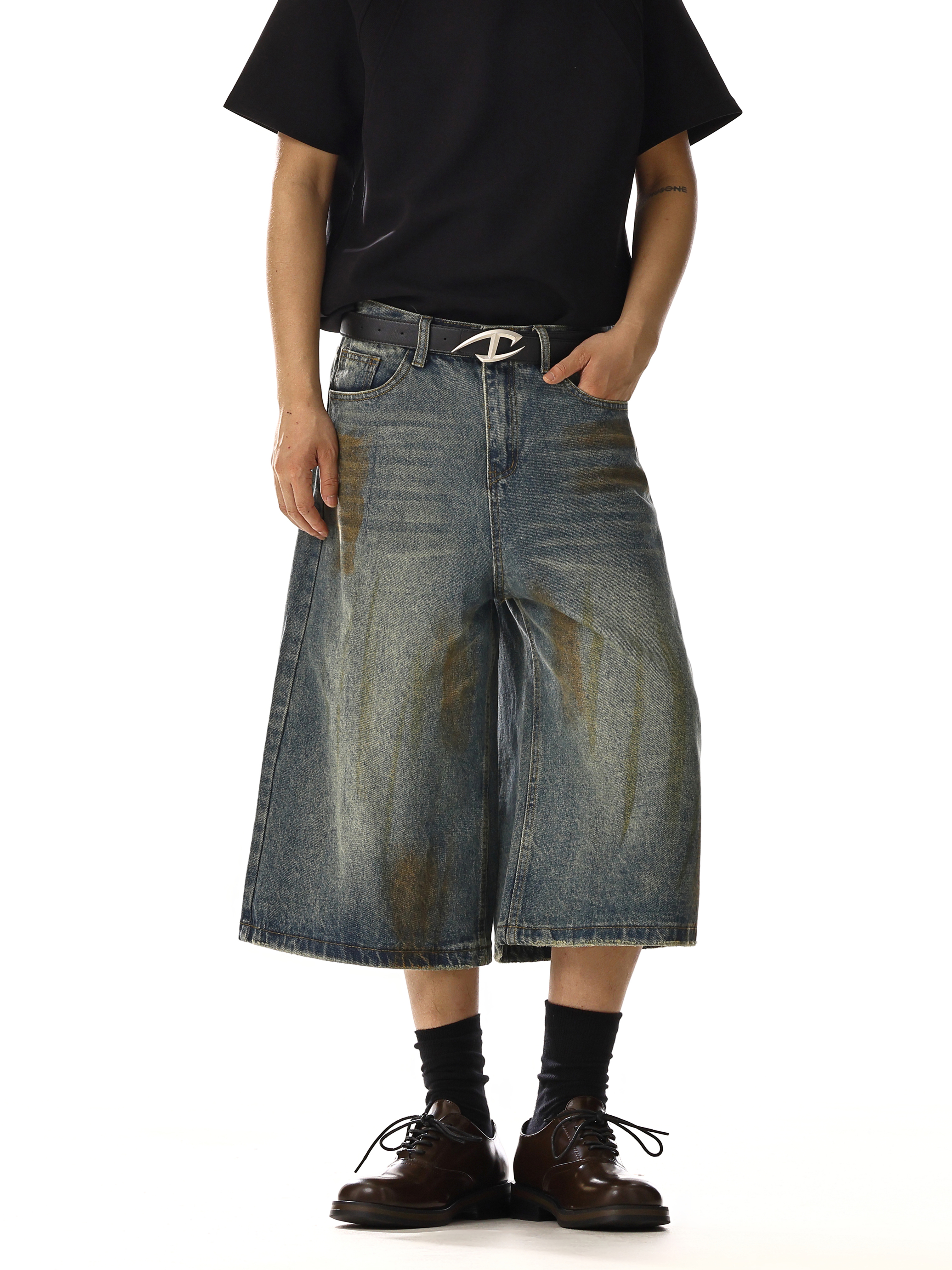 Unisex Vintage Distressed Denim Shorts, Loose Wide-Leg Straight Cut, Trendy Mid-Length Summer High Street Fashion