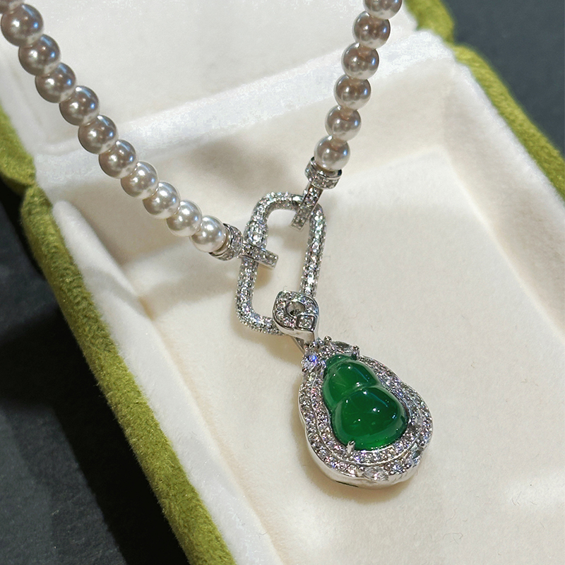 Universal Buckle Crystal Pearl Necklace for Women - Xiaomi Bead Design Clavicle Chain, Elegant Statement Jewelry, Fashion Accessory Universal Buckle Crystal Pearl Necklace for Women - Xiaomi Bead Design Clavicle Chain, Elegant Statement Jewelry, Fashion Accessory