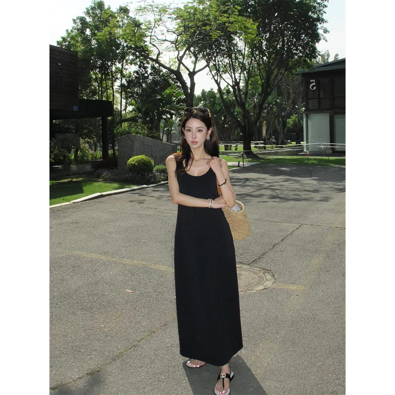 Urban Commuting Minimalist Slim Fit Sleeveless Dress for Women - Casual Versatile Long Skirt in 90s Style