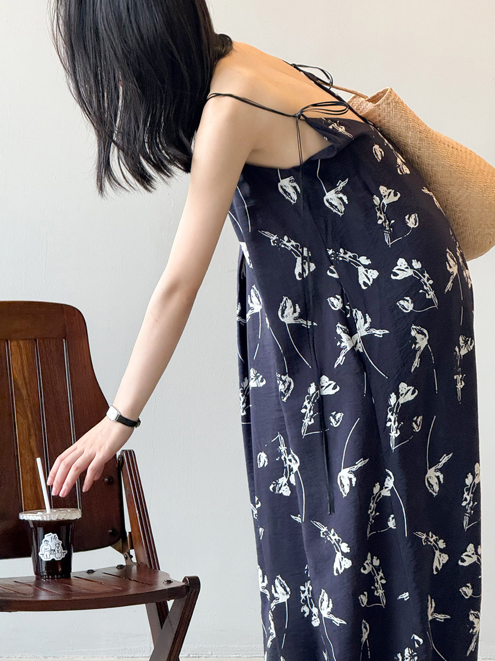 V-Neck Floral Loose Strap Dress for Women - 2025 Summer Casual Beach Long Skirt, Elegant Vacation Style