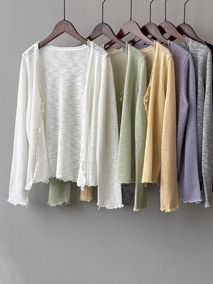 V-Neck Lace Trim Knitted Cardigan for Women - Thin Summer Jacket, Solid Color, Lightweight Sun Protection Outerwear for Air Conditioning V-Neck Lace Trim Knitted Cardigan for Women - Thin Summer Jacket, Solid Color, Lightweight Sun Protection Outerwear for Air Conditioning
