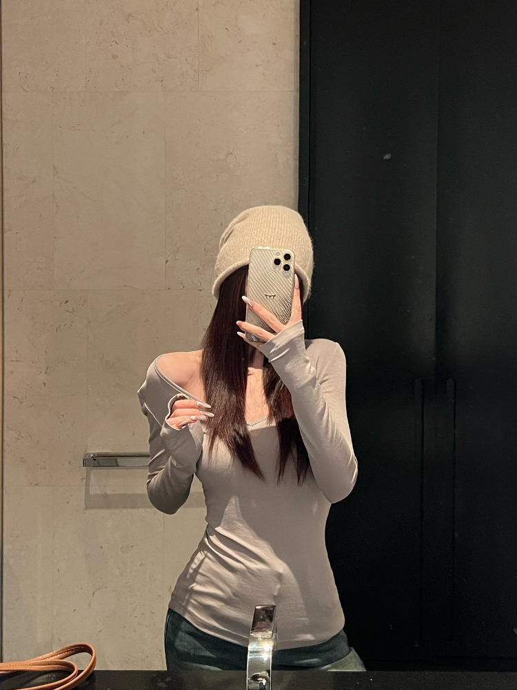 V-Neck Slim Fit Tencel Long Sleeve T-Shirt for Women - Cloud Shadow Whisper Base Layer - Spring Fashion Essential