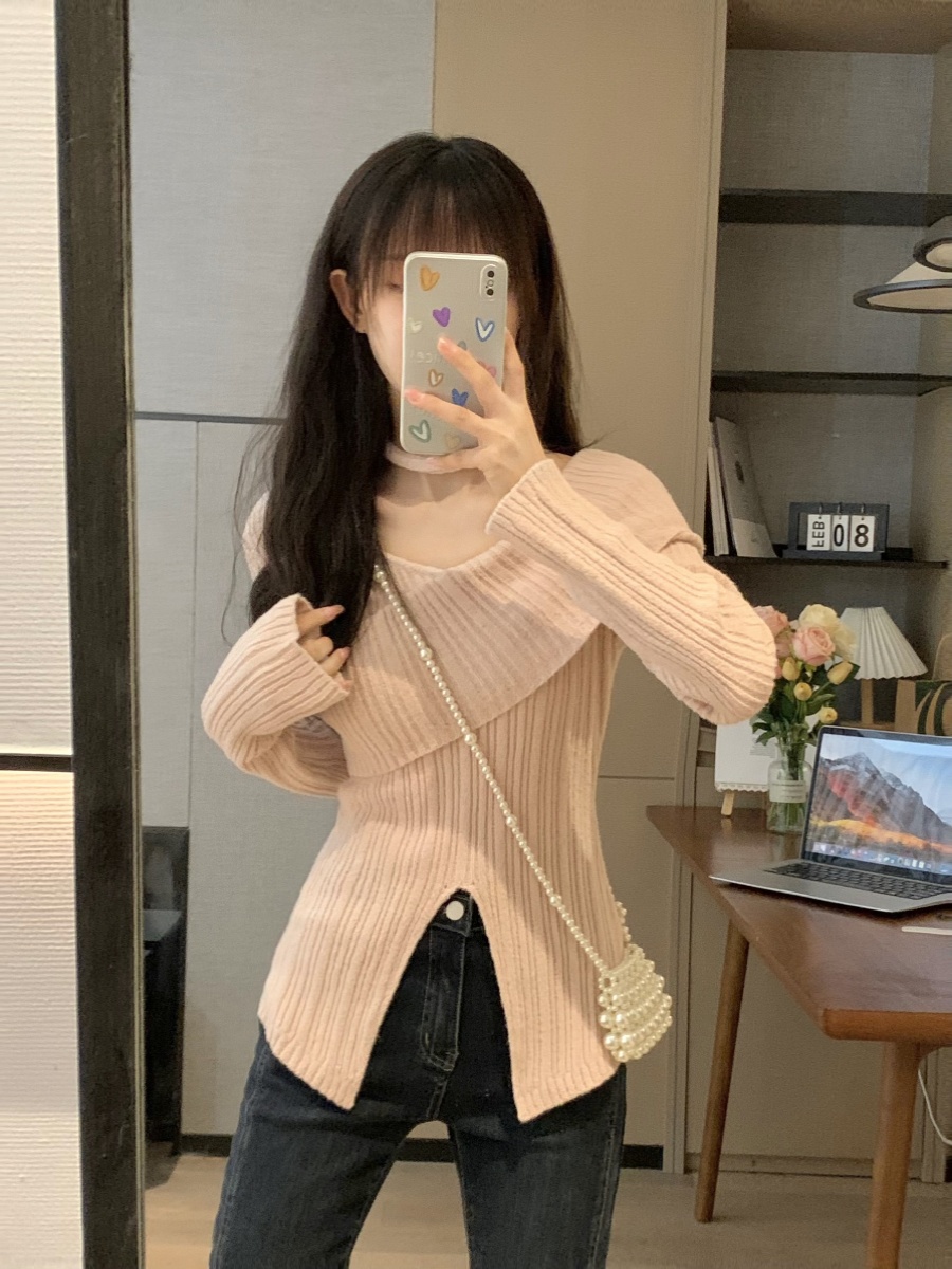 V-Neck Slimming Long Sleeve Knitted Cross Sweater Top for Women - Early Spring Fashion, Trendy 90s Style, Perfect for Layering V-Neck Slimming Long Sleeve Knitted Cross Sweater Top for Women - Early Spring Fashion, Trendy 90s Style, Perfect for Layering