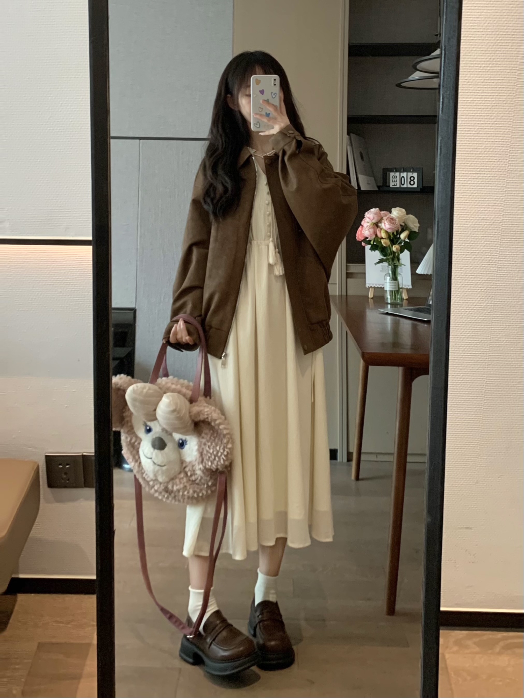 V-Neck White Waist-Design Slimming Elegant Vintage Long Sleeve Dress for Early Spring Vacation - 90s Inspired Fashion V-Neck White Waist-Design Slimming Elegant Vintage Long Sleeve Dress for Early Spring Vacation - 90s Inspired Fashion