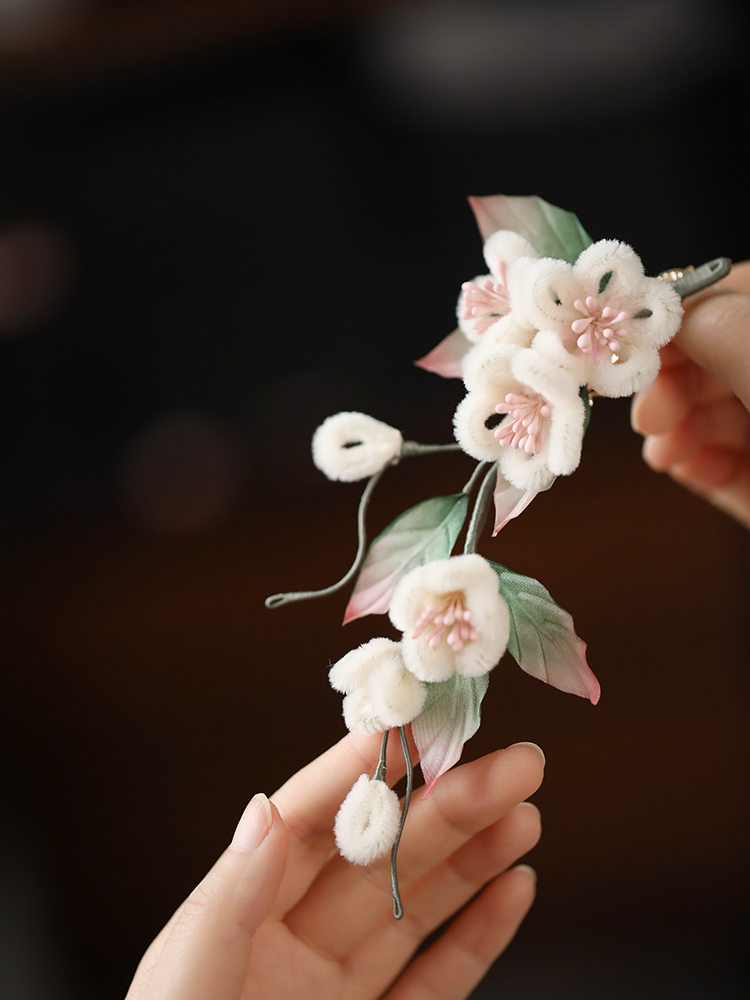 Velvet Floral Hairpin for Women, Ancient Style Hanfu Hair Accessories, Autumn Winter Bun Clip, Qipao Side Clip, Fairy Aesthetic Velvet Floral Hairpin for Women, Ancient Style Hanfu Hair Accessories, Autumn Winter Bun Clip, Qipao Side Clip, Fairy Aesthetic