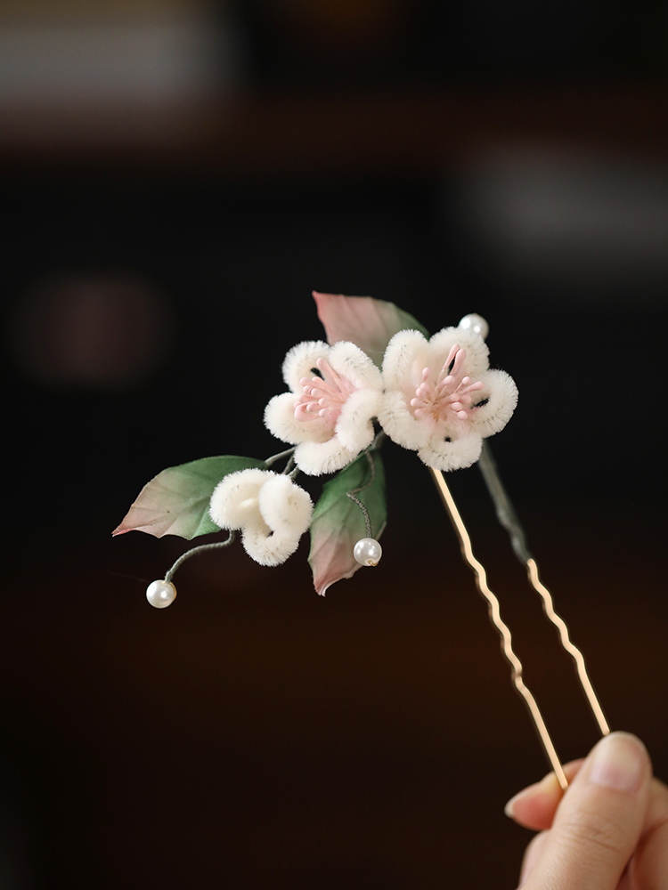 Velvet Floral Hairpin for Women, Ancient Style Hanfu Hair Accessories, Autumn Winter Bun Clip, Qipao Side Clip, Fairy Aesthetic Velvet Floral Hairpin for Women, Ancient Style Hanfu Hair Accessories, Autumn Winter Bun Clip, Qipao Side Clip, Fairy Aesthetic