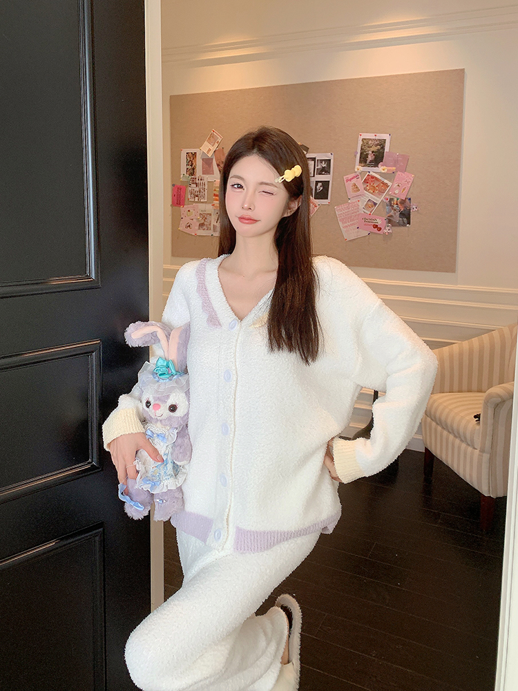 Velvet Half-Side Pajamas for Women, Coral Fleece Cardigan, Thickened Home Wear for Spring & Autumn, Winter Style 2025 Velvet Half-Side Pajamas for Women, Coral Fleece Cardigan, Thickened Home Wear for Spring & Autumn, Winter Style 2025
