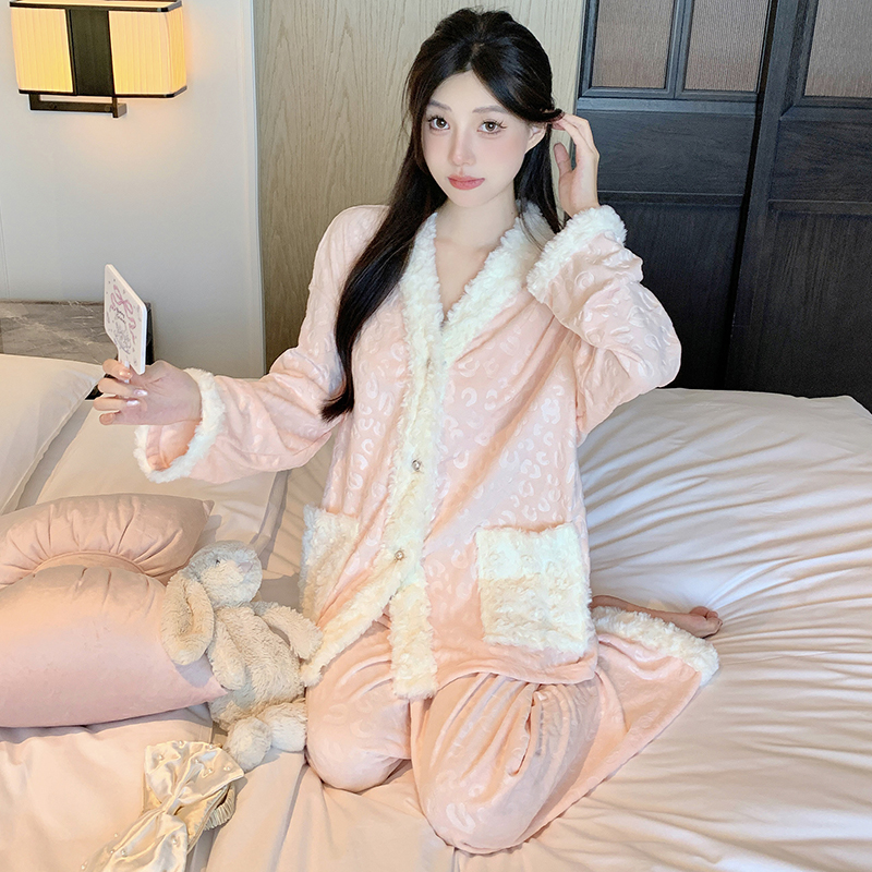 Velvet Loungewear Set for Women - Double-Sided Thin Velvet Pajamas, Warm Autumn Winter Sleepwear, Cozy Island Style 2025
