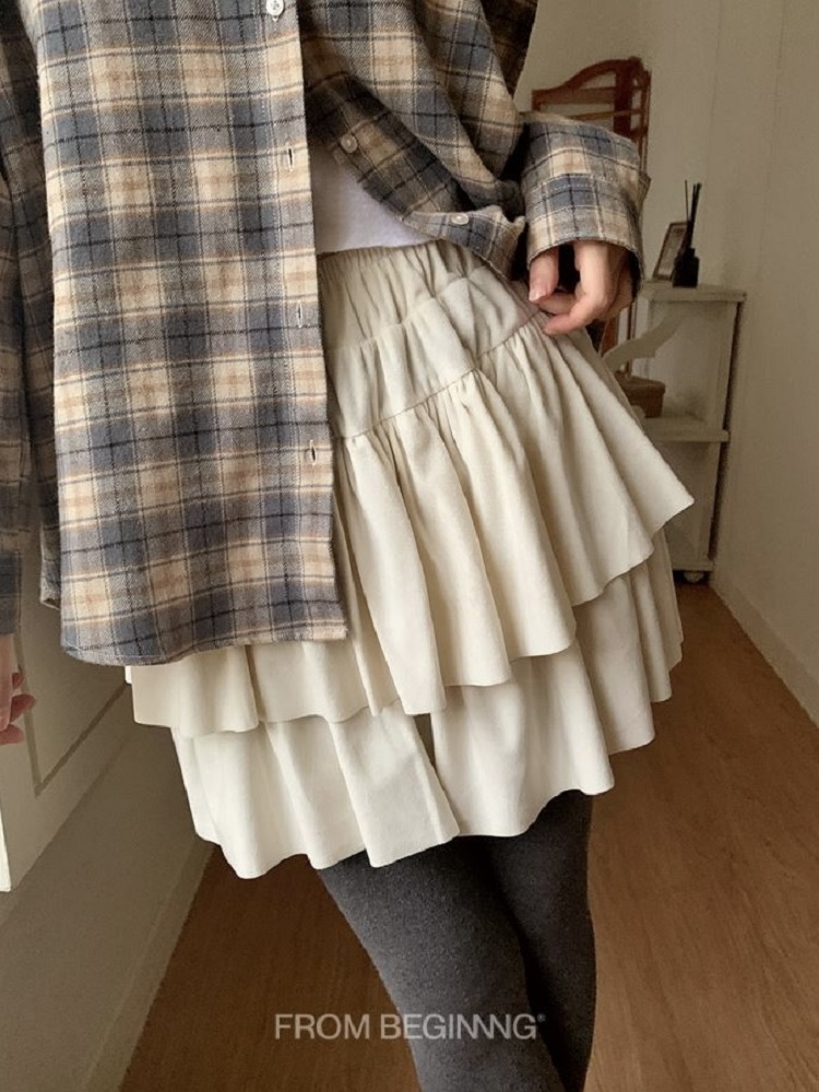 Velvet Mini Skirt - Ballet Girl Winter Limited Edition, Korean Style, Chic Fashion for a Stylish Look Velvet Mini Skirt - Ballet Girl Winter Limited Edition, Korean Style, Chic Fashion for a Stylish Look