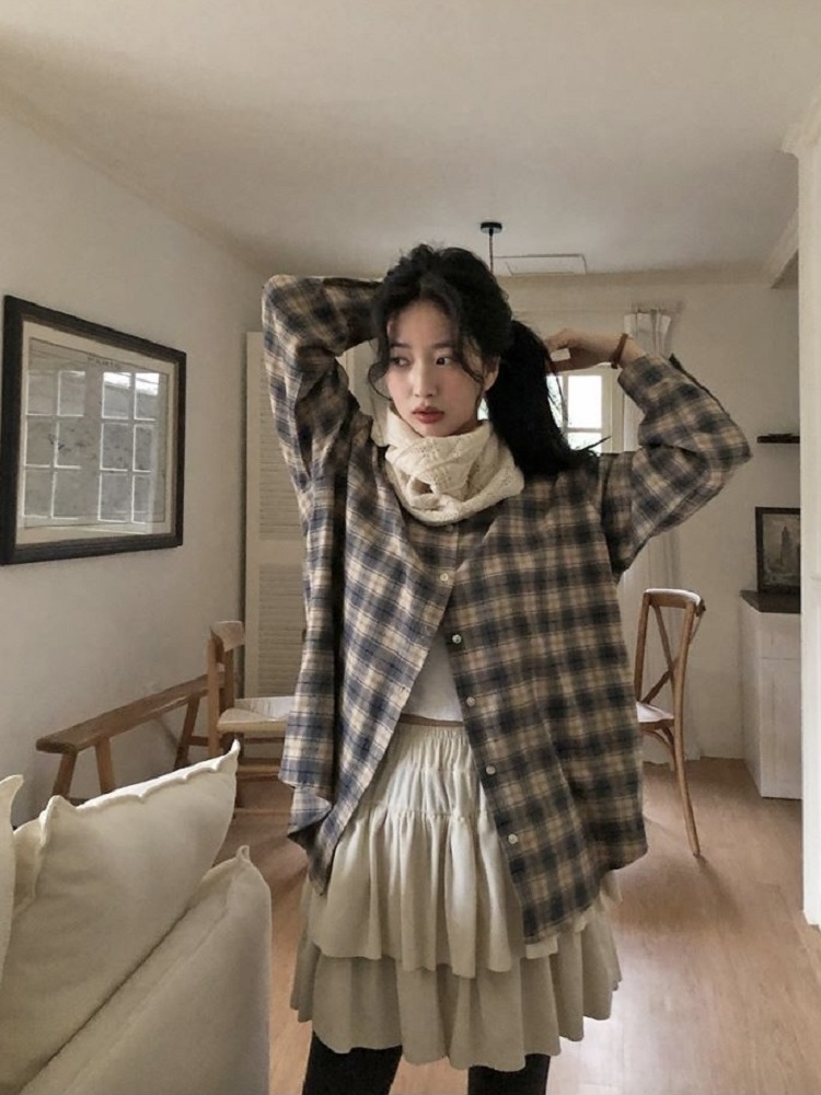 Velvet Mini Skirt - Ballet Girl Winter Limited Edition, Korean Style, Chic Fashion for a Stylish Look Velvet Mini Skirt - Ballet Girl Winter Limited Edition, Korean Style, Chic Fashion for a Stylish Look