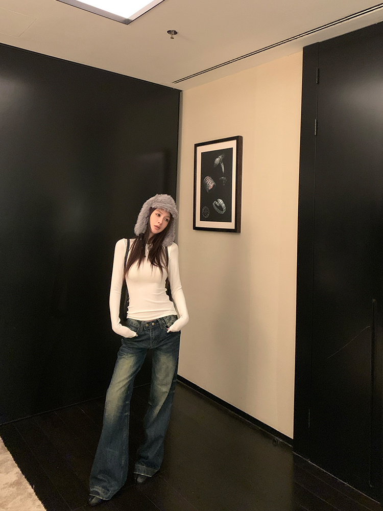 Versatile American Washed Blue Straight-Leg Jeans for Women, Low-Waist Loose Wide-Leg Casual Pants, Y2K Fashion Trend Versatile American Washed Blue Straight-Leg Jeans for Women, Low-Waist Loose Wide-Leg Casual Pants, Y2K Fashion Trend