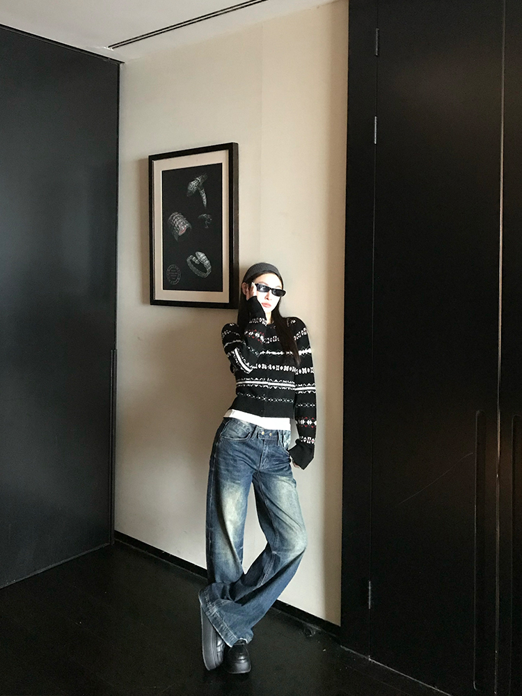 Versatile American Washed Blue Straight-Leg Jeans for Women, Low-Waist Loose Wide-Leg Casual Pants, Y2K Fashion Trend Versatile American Washed Blue Straight-Leg Jeans for Women, Low-Waist Loose Wide-Leg Casual Pants, Y2K Fashion Trend