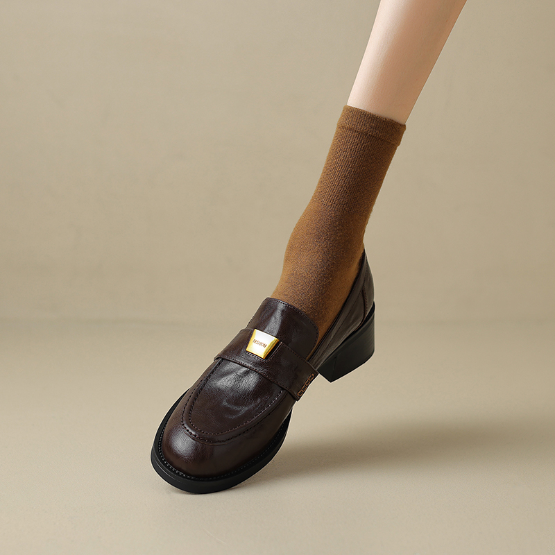 Versatile Chunky-Heeled Loafers for Women - Soft Lambskin Round-Toe Single Shoes with Metal Buckle - Fashionable Small Leather Footwear Versatile Chunky-Heeled Loafers for Women - Soft Lambskin Round-Toe Single Shoes with Metal Buckle - Fashionable Small Leather Footwear