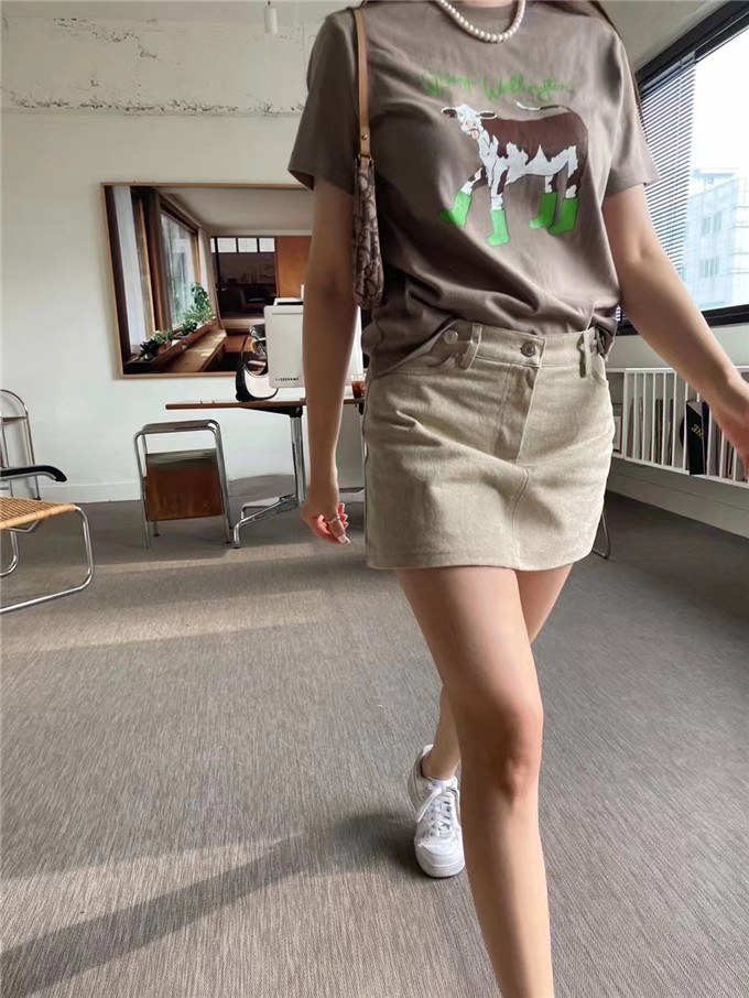 Versatile Minimalist Adjustable Waistband Mini Skirt for Women – Casual Anti-Exposure Half Skirt, Perfect for Y2K and Everyday Style