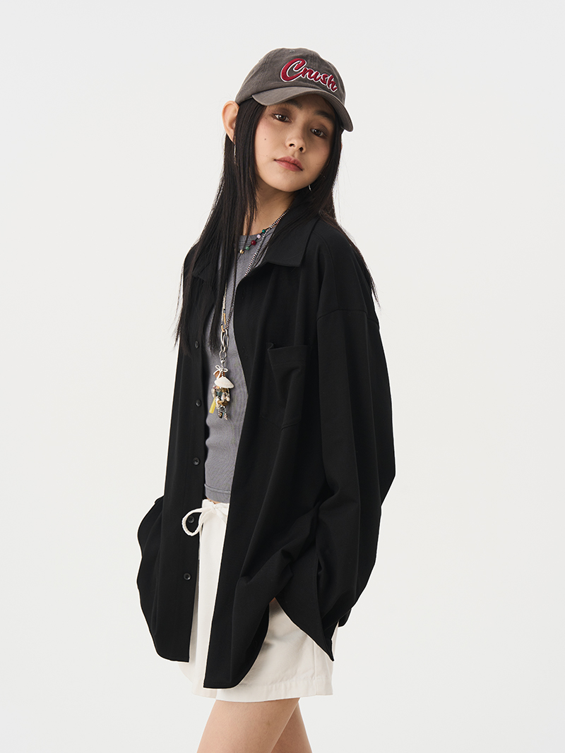 Versatile Oversized Black Knitted Cardigan Coat Shirt for Women - Elegant Long Sleeve Layered Style Versatile Oversized Black Knitted Cardigan Coat Shirt for Women - Elegant Long Sleeve Layered Style