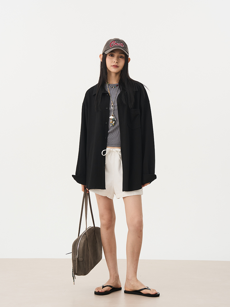 Versatile Oversized Black Knitted Cardigan Coat Shirt for Women - Elegant Long Sleeve Layered Style Versatile Oversized Black Knitted Cardigan Coat Shirt for Women - Elegant Long Sleeve Layered Style