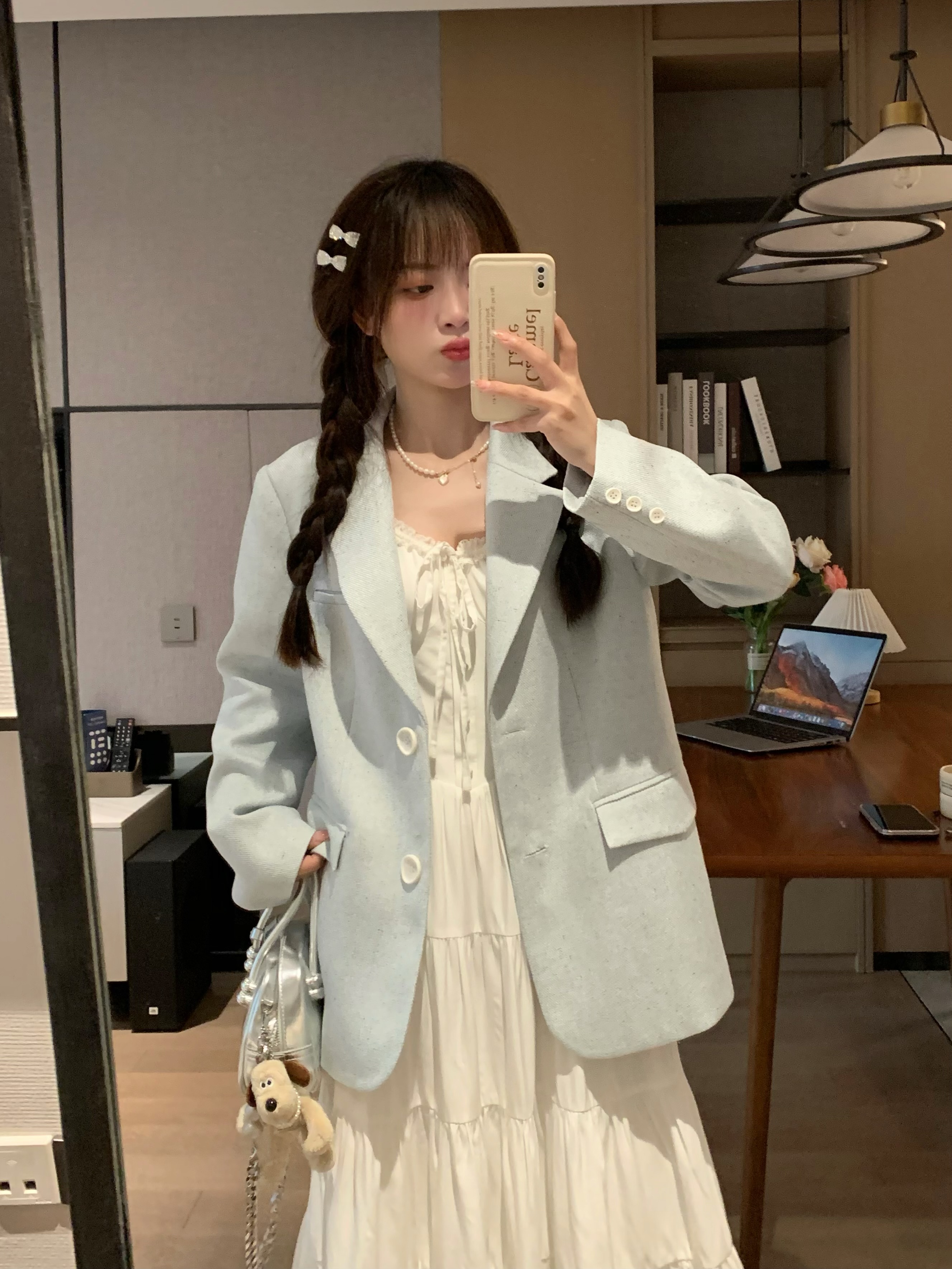 Versatile Oversized Blazer for Women - Soft Korean Style, Loose-Fitting, Slimming, Wrinkle-Free, Perfect for Casual Spring Looks