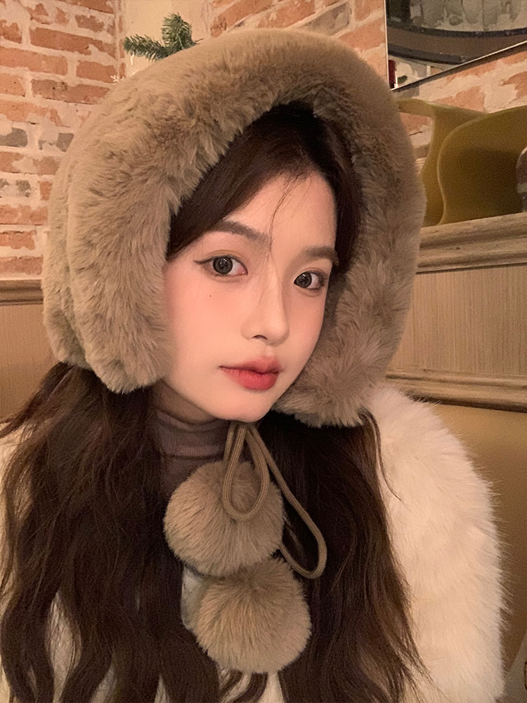 Versatile Plush Faux Fur Scarf with Pom-Pom for Women - Cute Korean Style Winter Accessory, Autumn Fashion, Cozy Fur Collar Versatile Plush Faux Fur Scarf with Pom-Pom for Women - Cute Korean Style Winter Accessory, Autumn Fashion, Cozy Fur Collar