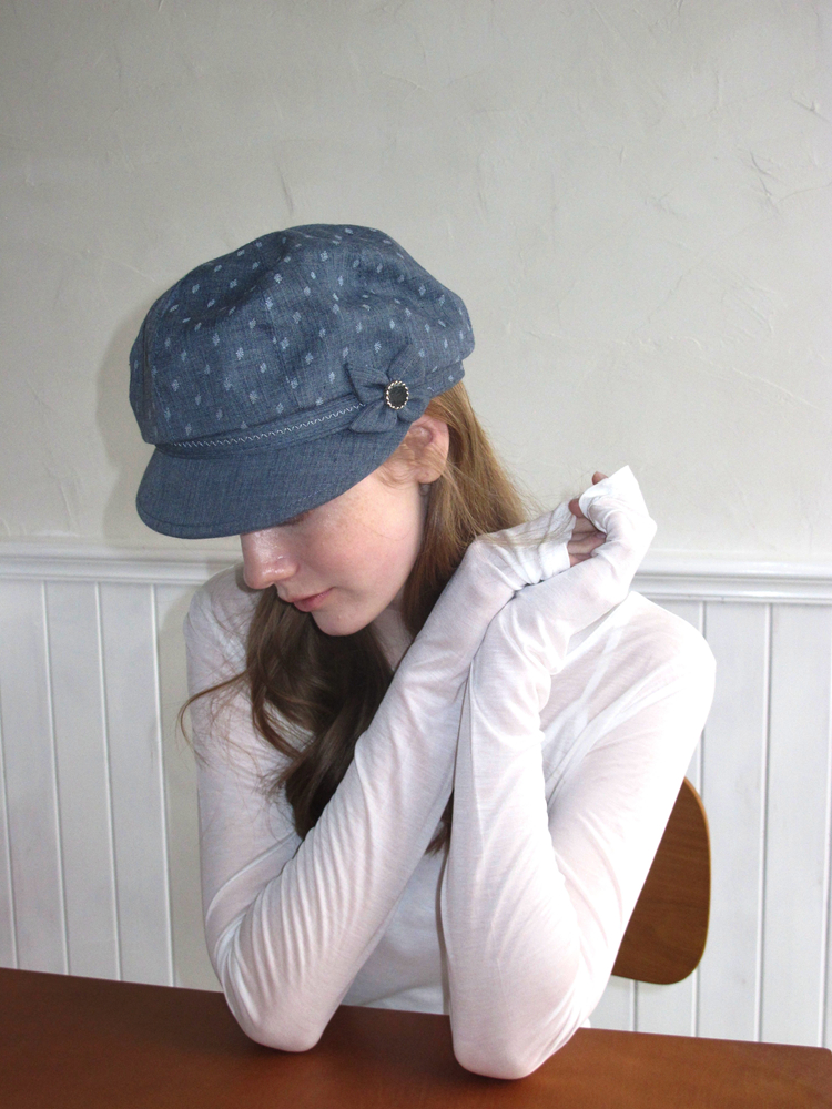 Versatile Retro Polka Dot Painter Hat for Women - Cute Floral Design, Stylish Face-Enhancing Accessory for Spring and Summer Versatile Retro Polka Dot Painter Hat for Women - Cute Floral Design, Stylish Face-Enhancing Accessory for Spring and Summer