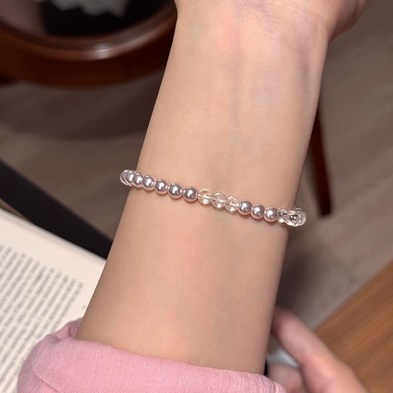 Versatile Strawberry Crystal Bracelet for Women - Minimalist Beaded High-End Hand Accessory, Perfect Birthday Gift Versatile Strawberry Crystal Bracelet for Women - Minimalist Beaded High-End Hand Accessory, Perfect Birthday Gift