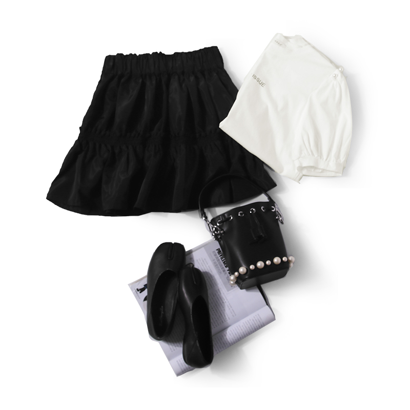 Versatile Summer Pleated Ruffle Edge Skirt for Women - Elastic Waist, Solid Color, Casual Age-Reducing Style, Perfect for 90s & Y2K Fashion