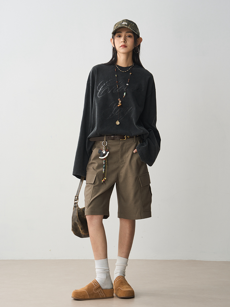 Versatile Women's Cargo Pants - Loose Straight Mid-Length Shorts with Large Pockets, Trendy Summer Style for Effortless Fashion Versatile Women's Cargo Pants - Loose Straight Mid-Length Shorts with Large Pockets, Trendy Summer Style for Effortless Fashion