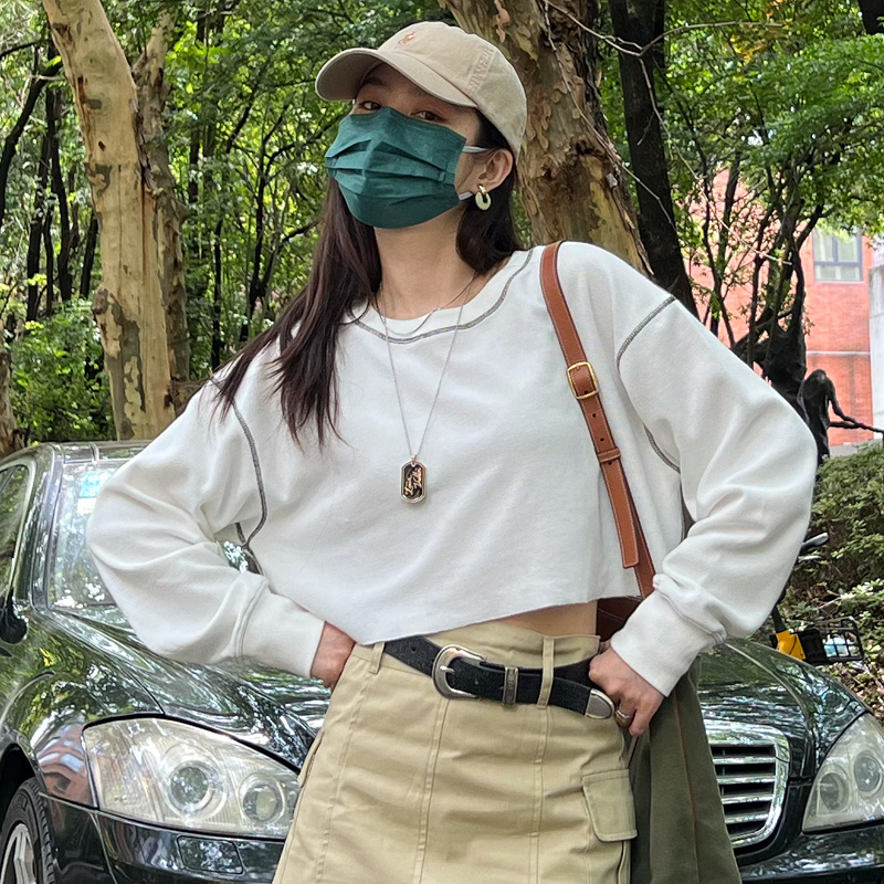 Versatile Women's Long Sleeve Waffle T-Shirt - Casual Loose Sun Protection Top, Slimming White Base Shirt for Everyday Wear