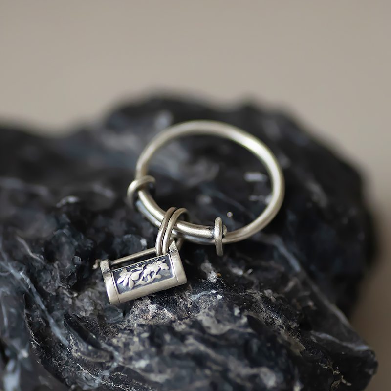 Vintage Adjustable S925 Pure Silver Ring with Simple Lock Design and Ethnic Carving, Boho Chic Style