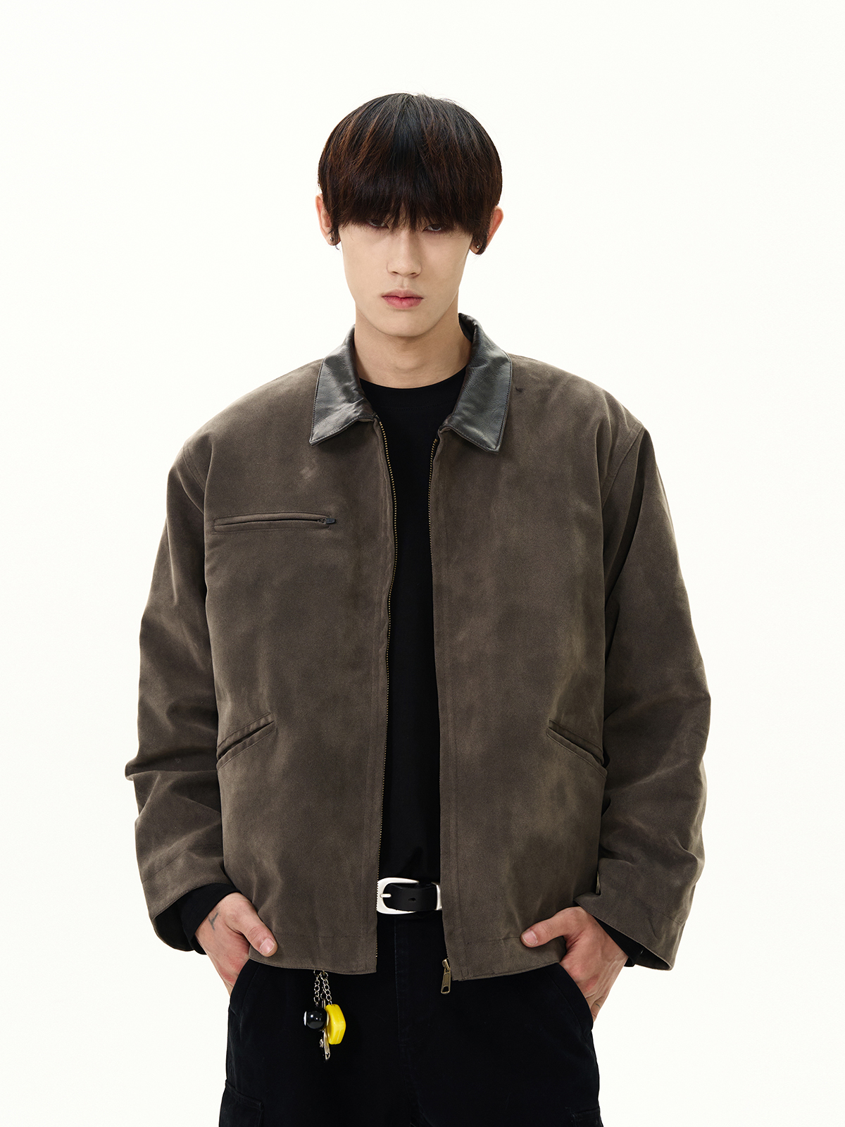 Vintage American Suede Leather Jacket for Women - High Street Detroit Style, Clean Fit, Short Lapel, Thickened Coat Vintage American Suede Leather Jacket for Women - High Street Detroit Style, Clean Fit, Short Lapel, Thickened Coat