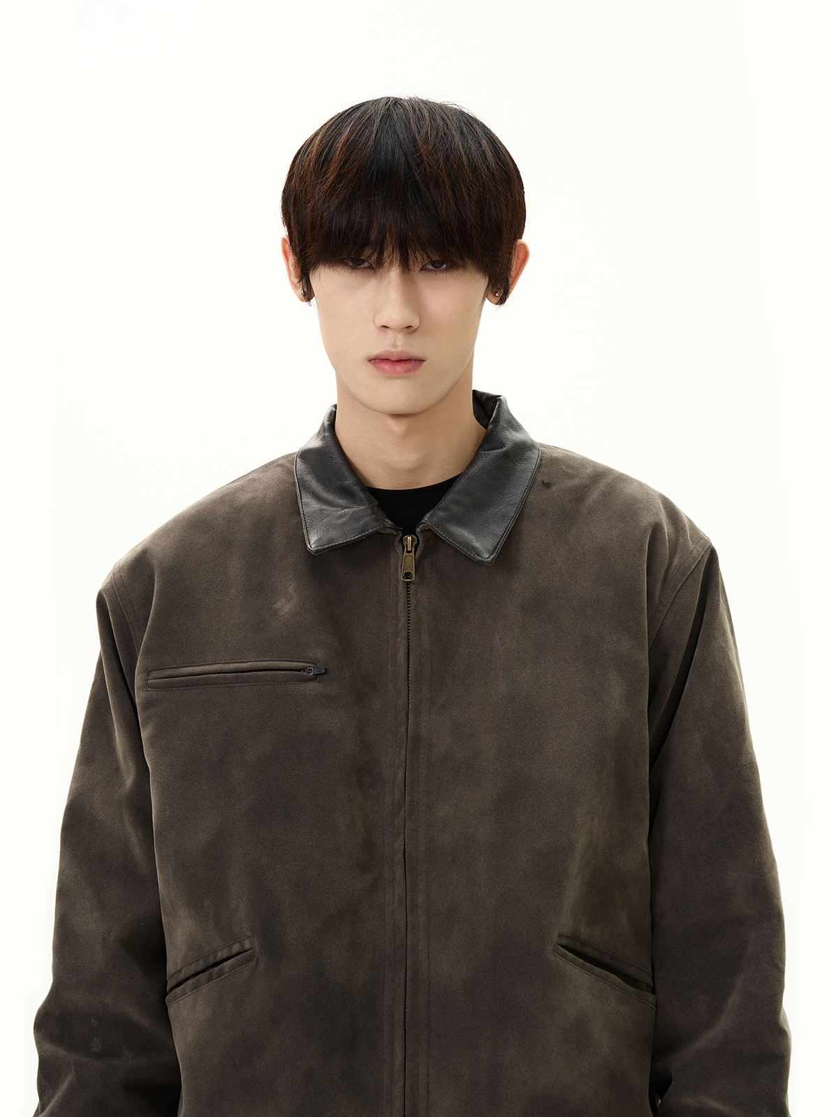 Vintage American Suede Leather Jacket for Women - High Street Detroit Style, Clean Fit, Short Lapel, Thickened Coat Vintage American Suede Leather Jacket for Women - High Street Detroit Style, Clean Fit, Short Lapel, Thickened Coat