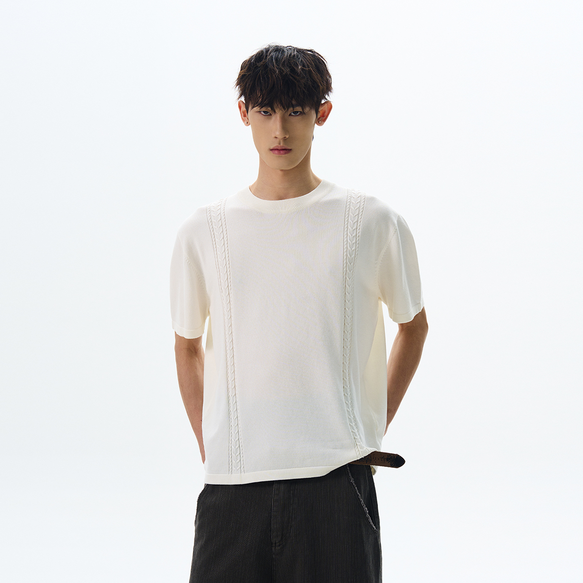 Vintage American Woven Short-Sleeve Sweater T-Shirt for Men and Women - Versatile Knit Top in Classic Old Money Style Vintage American Woven Short-Sleeve Sweater T-Shirt for Men and Women - Versatile Knit Top in Classic Old Money Style