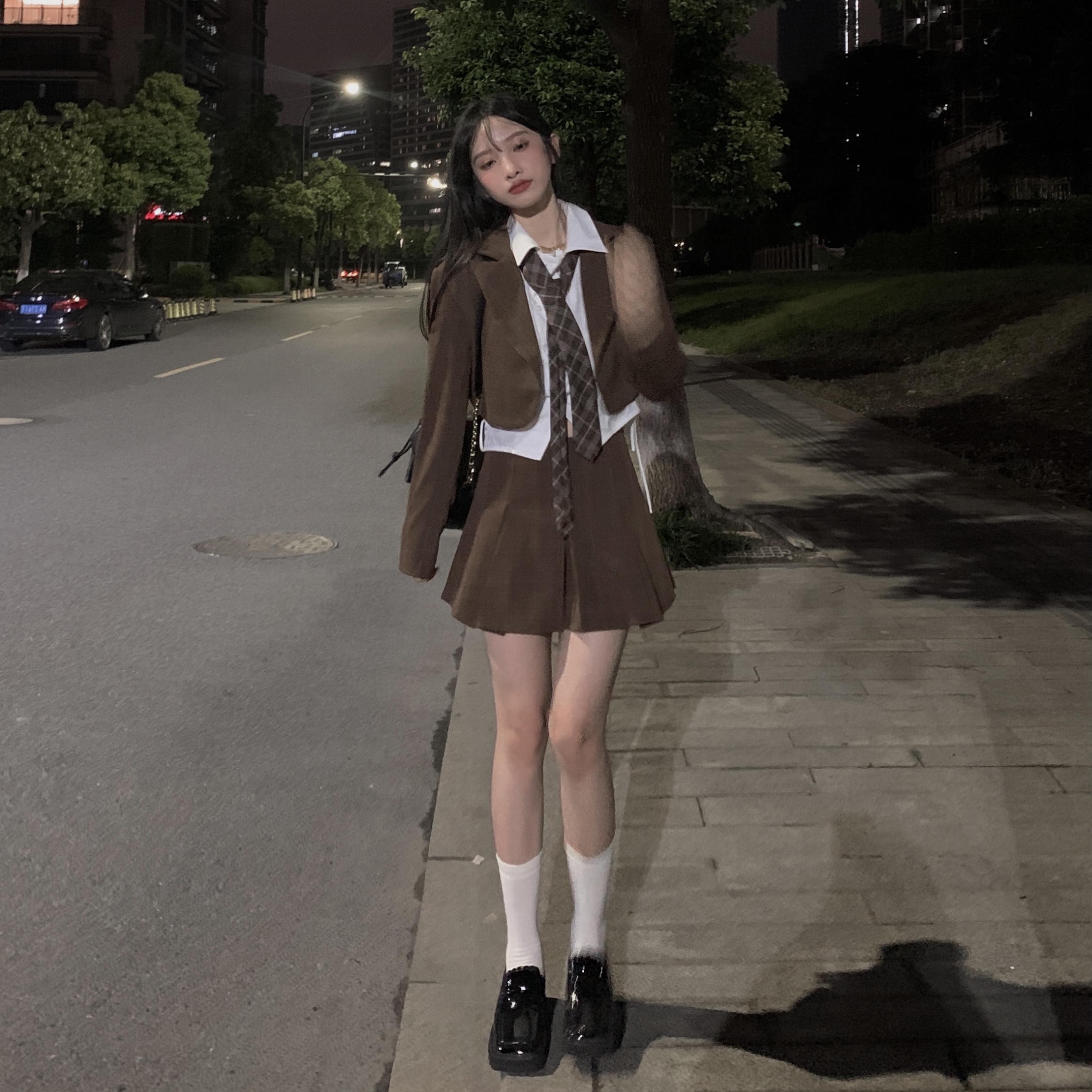 Vintage Autumn Two-Piece Suit Set for Women - High Waist Slimming Skirt & Top - Chic Spring Fashion Vintage Autumn Two-Piece Suit Set for Women - High Waist Slimming Skirt & Top - Chic Spring Fashion