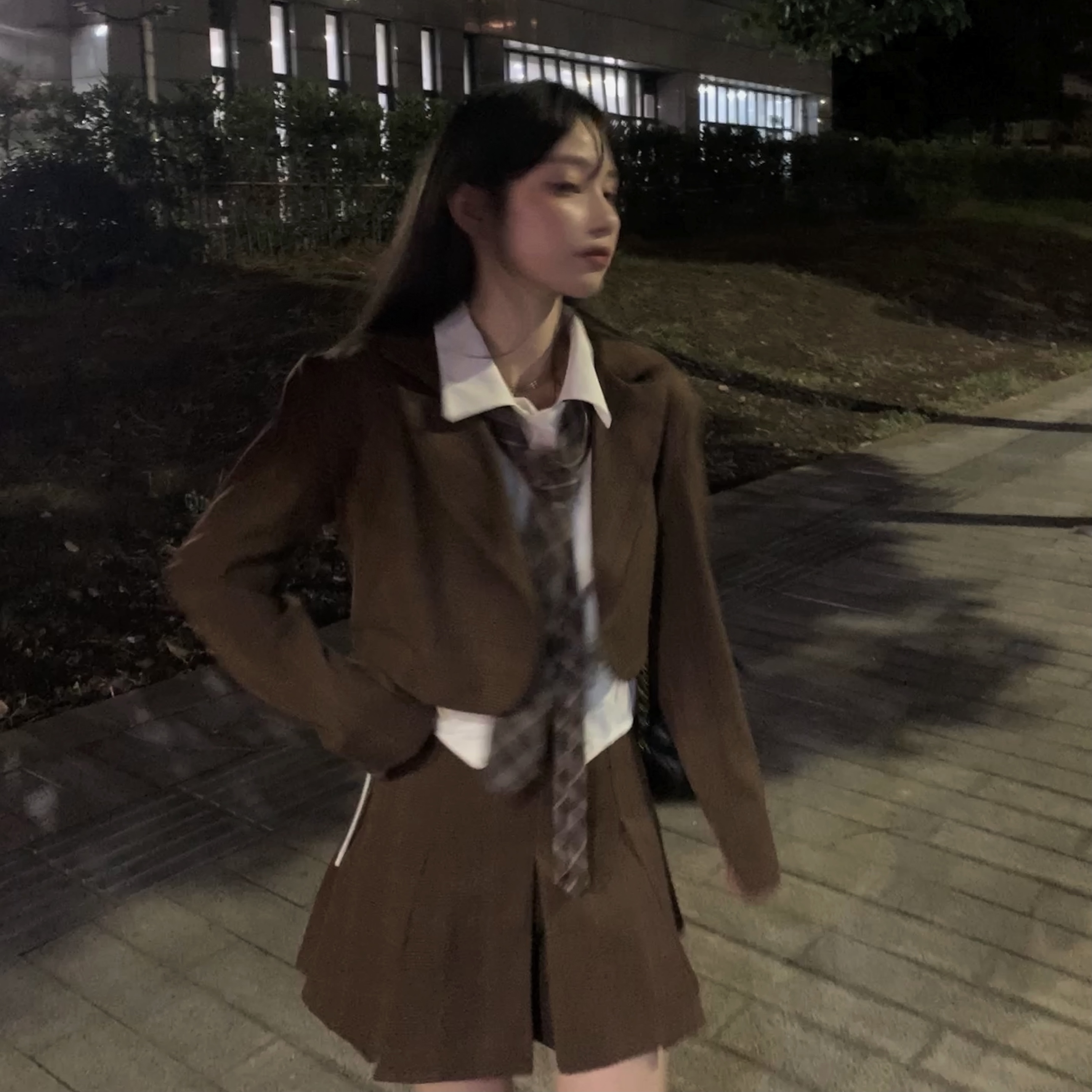 Vintage Autumn Two-Piece Suit Set for Women - High Waist Slimming Skirt & Top - Chic Spring Fashion Vintage Autumn Two-Piece Suit Set for Women - High Waist Slimming Skirt & Top - Chic Spring Fashion