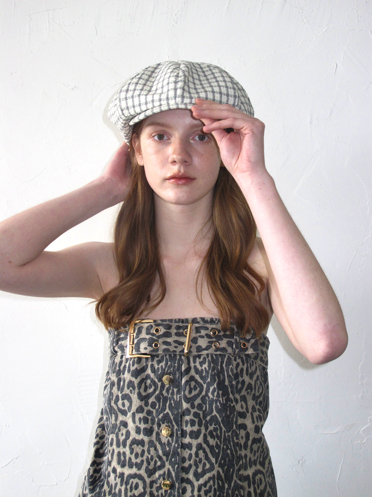 Vintage Black and White Checkered Beret for Women, Casual Newsboy Hat, British Painter Style, Trendy Fashion Accessory Vintage Black and White Checkered Beret for Women, Casual Newsboy Hat, British Painter Style, Trendy Fashion Accessory