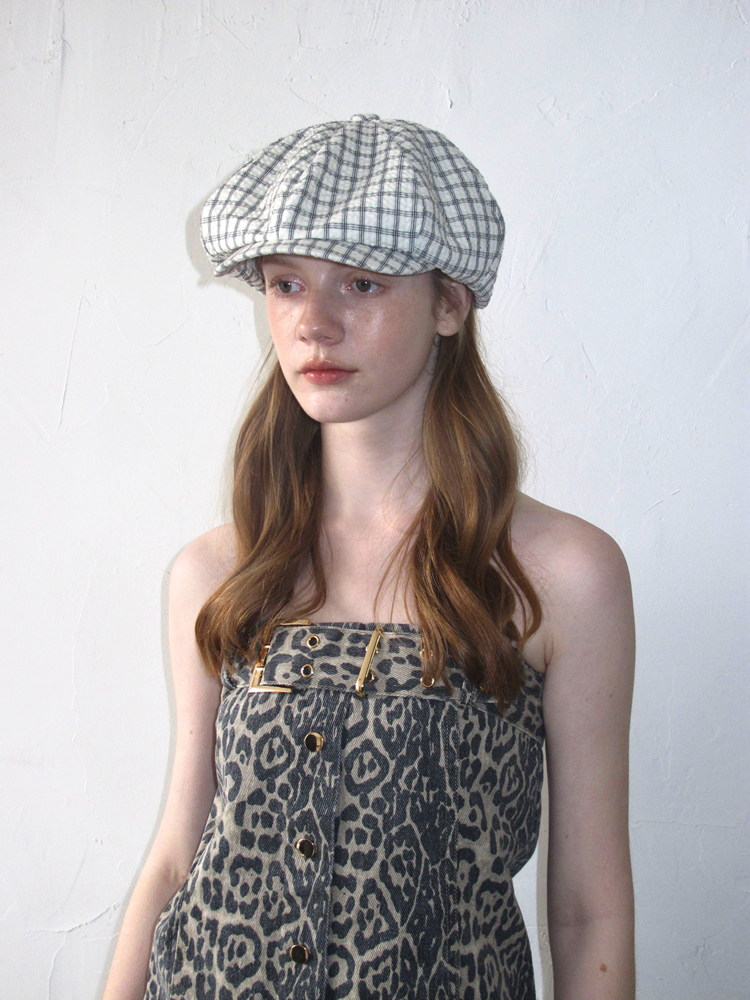 Vintage Black and White Checkered Beret for Women, Casual Newsboy Hat, British Painter Style, Trendy Fashion Accessory Vintage Black and White Checkered Beret for Women, Casual Newsboy Hat, British Painter Style, Trendy Fashion Accessory