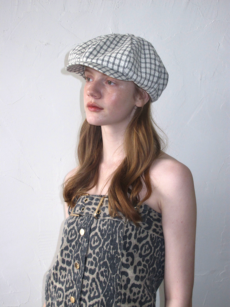 Vintage Black and White Checkered Beret for Women, Casual Newsboy Hat, British Painter Style, Trendy Fashion Accessory Vintage Black and White Checkered Beret for Women, Casual Newsboy Hat, British Painter Style, Trendy Fashion Accessory