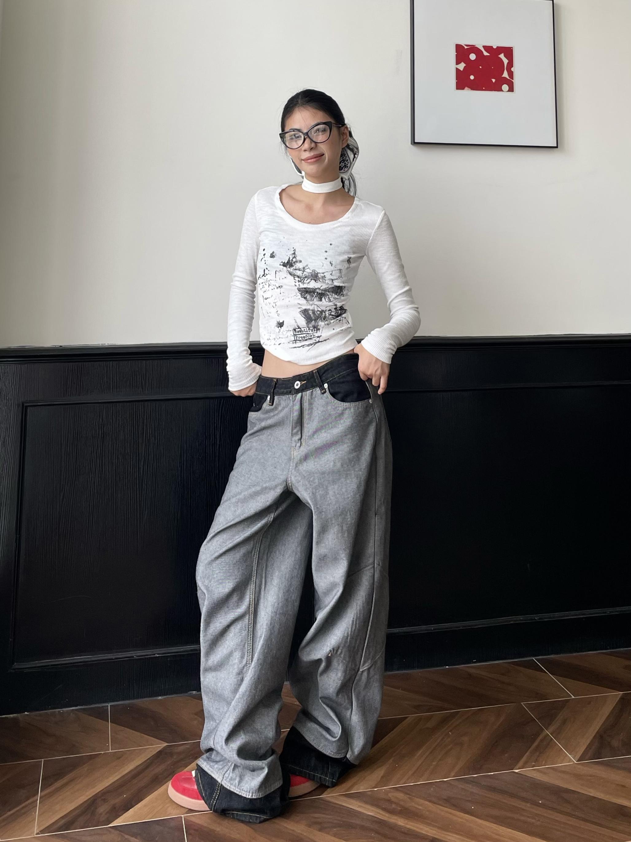 Vintage Black Denim Wide-Leg Pants - Spliced Fabric Design, Trendy Loose Fit, American High Street Style, Heatstroke Vibe Vintage Black Denim Wide-Leg Pants - Spliced Fabric Design, Trendy Loose Fit, American High Street Style, Heatstroke Vibe