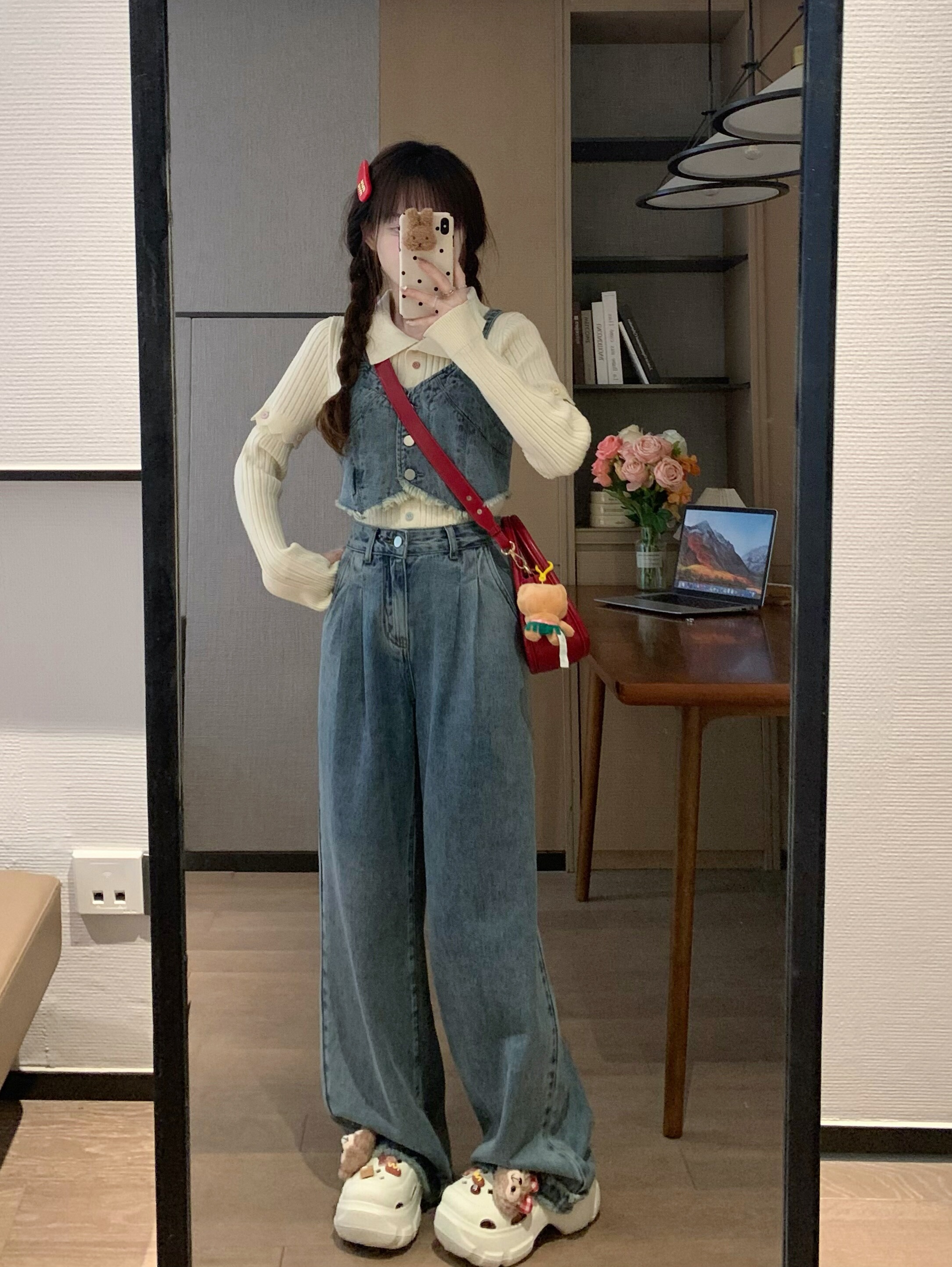 Vintage Blue Loose Draped Denim Pants for Women - Casual Split Strap Design, Relaxed Fit, Versatile Spring Style Vintage Blue Loose Draped Denim Pants for Women - Casual Split Strap Design, Relaxed Fit, Versatile Spring Style