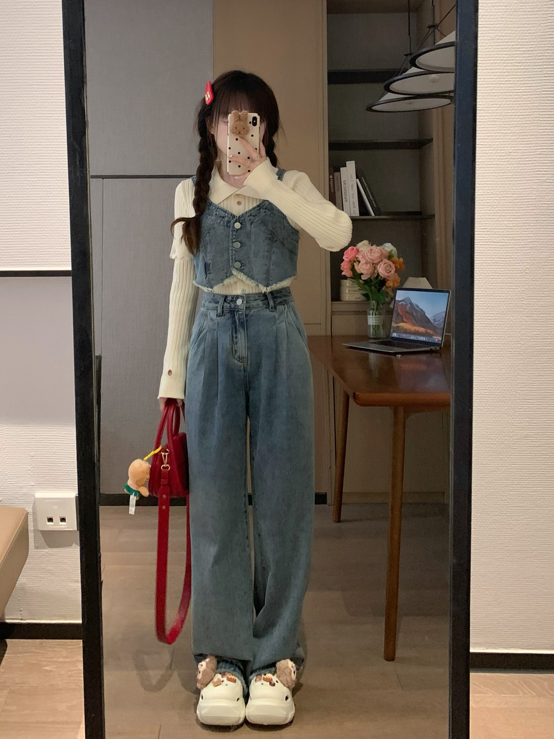 Vintage Blue Loose Draped Denim Pants for Women - Casual Split Strap Design, Relaxed Fit, Versatile Spring Style Vintage Blue Loose Draped Denim Pants for Women - Casual Split Strap Design, Relaxed Fit, Versatile Spring Style