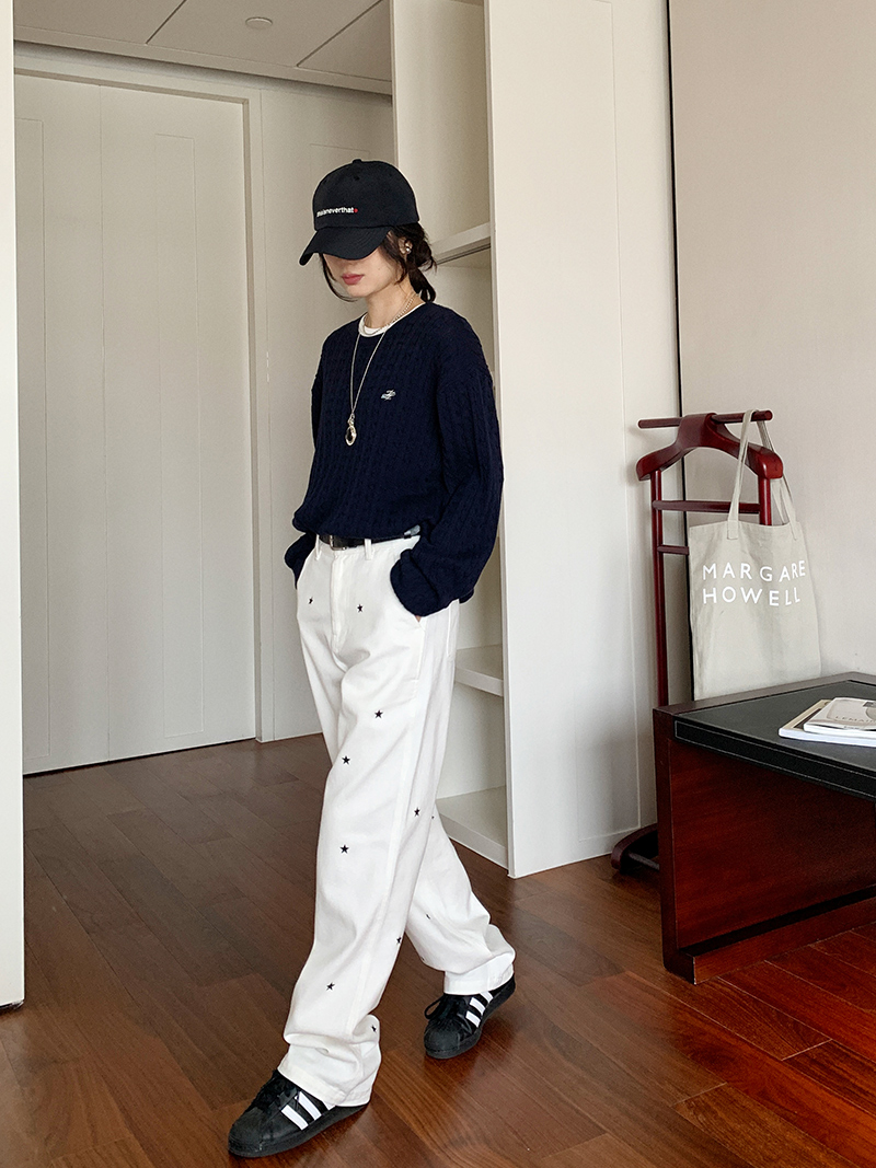 Vintage Cable Knit Sweater for Women - Loose Fit Side Slit Pullover in Dark Blue - 2025 Autumn Winter Fashion Vintage Cable Knit Sweater for Women - Loose Fit Side Slit Pullover in Dark Blue - 2025 Autumn Winter Fashion