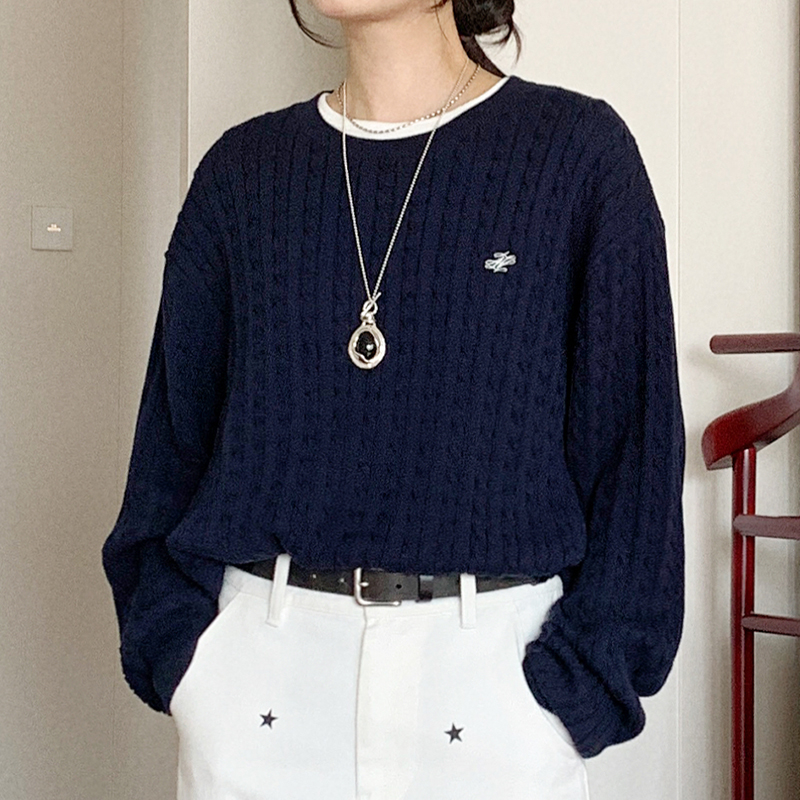 Vintage Cable Knit Sweater for Women - Loose Fit Side Slit Pullover in Dark Blue - 2025 Autumn Winter Fashion