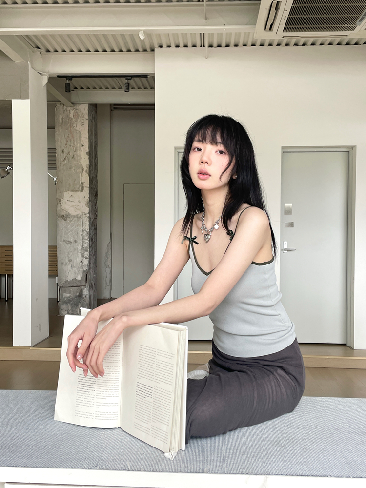 Vintage Carved Heart Design Spliced Necklace - High-End Clavicle Chain for Versatile Temperament Style Vintage Carved Heart Design Spliced Necklace - High-End Clavicle Chain for Versatile Temperament Style