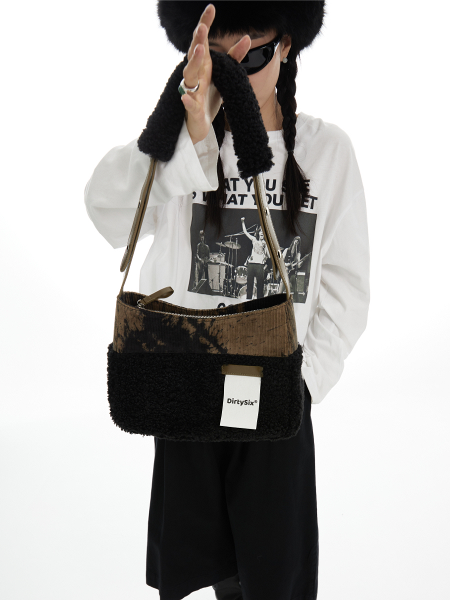 Vintage Chinese Style Mixed Material Saddle Bag: Big Ink Solitary Smoke Corduroy, Plush & Leather Design Vintage Chinese Style Mixed Material Saddle Bag: Big Ink Solitary Smoke Corduroy, Plush & Leather Design