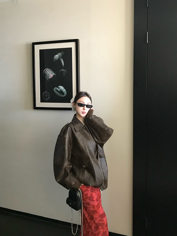 Vintage Distressed Brown Leather Motorcycle Jacket for Women - Short Coat, California Night Ride Style, Perfect for Spring Fashion