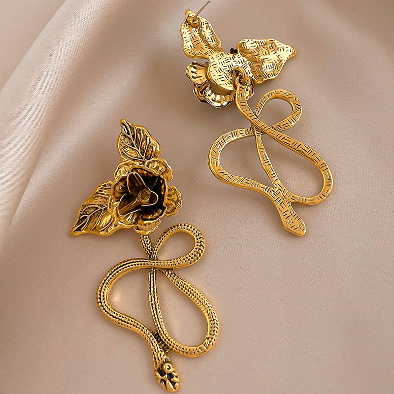 Vintage Distressed Rose Snake-Shaped Earrings - Exaggerated Long Metal Ear Studs for Women - High-End Versatile Fashion Accessories