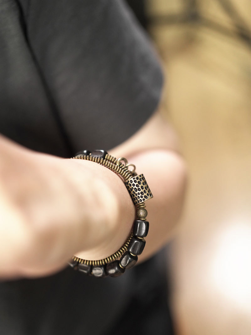 Vintage Double Circle Black Sandalwood Bracelet - Personalized Retro Jewelry for Men and Women, Non-Fish Home Design Vintage Double Circle Black Sandalwood Bracelet - Personalized Retro Jewelry for Men and Women, Non-Fish Home Design