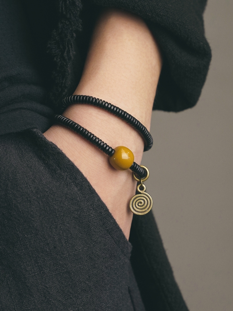 Vintage Ebony Double Circle Couple Bracelets - Simple Versatile Wrist Accessories for Young Fashion Lovers Vintage Ebony Double Circle Couple Bracelets - Simple Versatile Wrist Accessories for Young Fashion Lovers