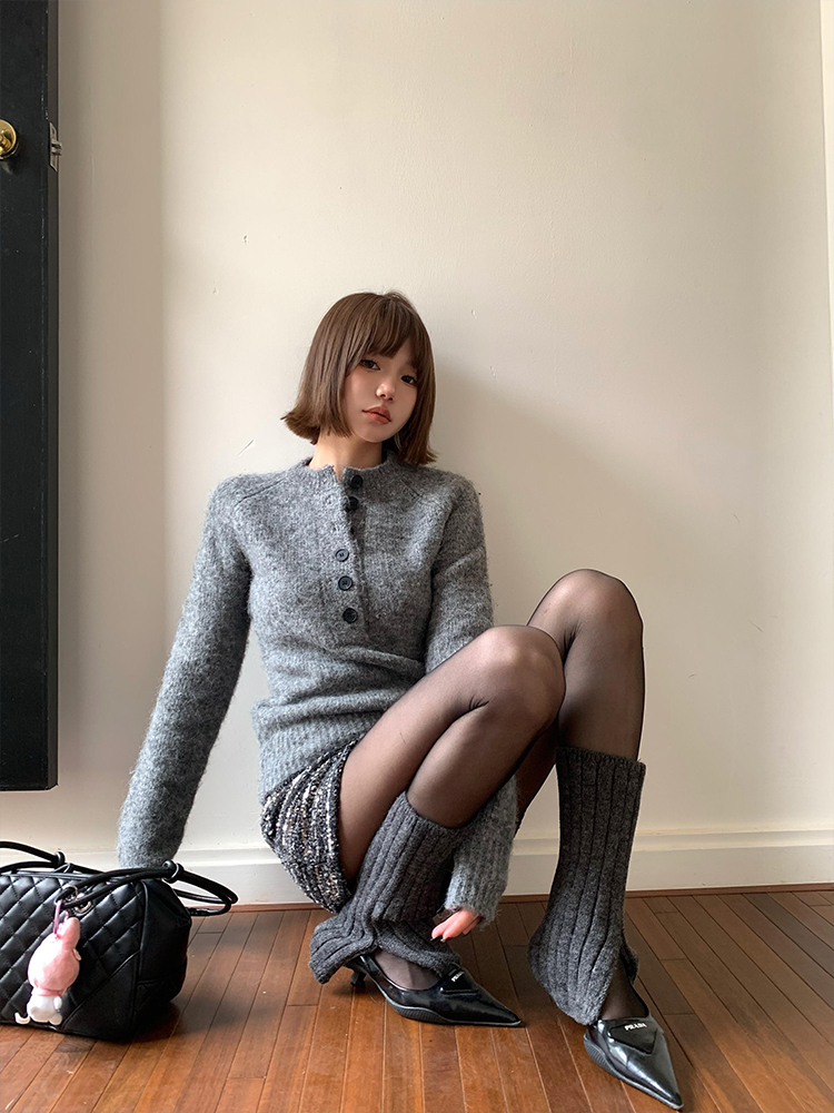 Vintage Eccentric Half-Open Collar Long Sleeve Knitted Sweater for Women - Slim Fit, Flattering, Versatile Autumn Winter Style Vintage Eccentric Half-Open Collar Long Sleeve Knitted Sweater for Women - Slim Fit, Flattering, Versatile Autumn Winter Style