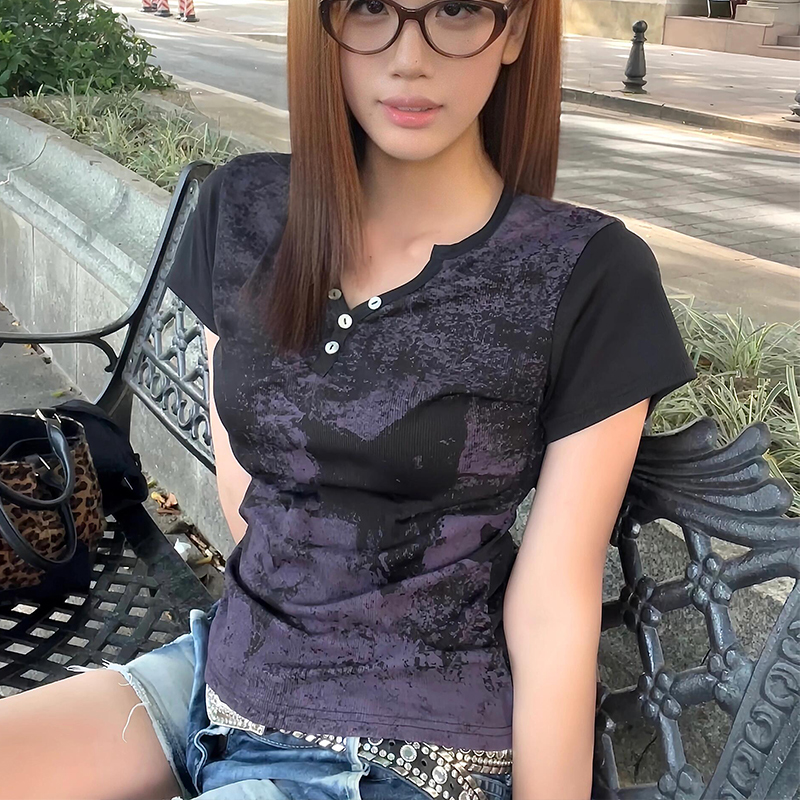 Vintage Eccentric Hot Girl Printed Short-Sleeve T-Shirt - Summer Casual Slimming Top for Y2K and 90s Style Fashion