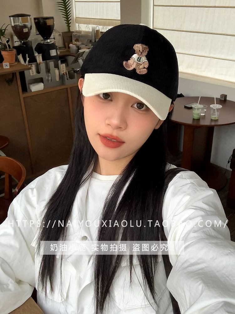 Vintage Embroidered Corduroy Duckbill Cap for Women - Cute Bear Design, Color-Blocking Baseball Cap for Autumn & Winter Couples Style